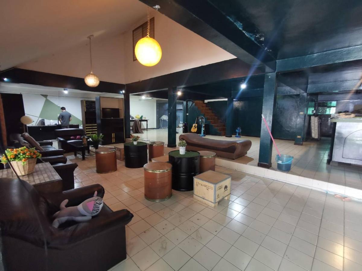 The Chiang Mai Walkers Hotell Eksteriør bilde